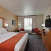 Отель Holiday Inn Express & Suites North Hollywood, фото 7