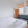 Отель Bright & Quaint Studio Flat - Hornsey! в Лондоне