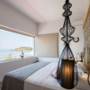 Отель Beachfront Modern Property With 2 Outdoor hot Tubs Only 300m From Restaurants Shops, фото 17