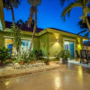 Отель Spacious 5BR Home w Amazing Garden Privatepool, фото 1