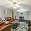 Отель Lsu Suite And Amenitized Building, фото 7