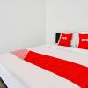 Отель Oyo 91544 Homestay Biru Blukid, фото 5