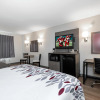 Отель Red Roof Inn Clifton Park, фото 7