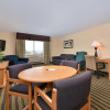 Отель American Inn and Suites, фото 4