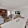 Отель 3330smoo 4 Bedroom Home, фото 14