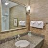 Отель Holiday Inn Hotel & Suites Detroit Metro Airport, фото 26