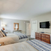 Отель Home w/ Grill: 1 Mi to Margaritaville Resort!, фото 5