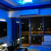 Отель Modern Luxury Lower Penthouse Unit, фото 7
