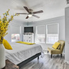 Отель Dog-friendly Galveston Retreat w/ Backyard & Patio, фото 5
