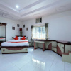 Отель OYO 12049 Hotel Ravi Kiran Executive, фото 13