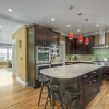 Отель Stunning Cheesman/cap Hill Home Sleeps 10!, фото 9