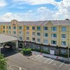 Отель Comfort Suites Near Universal Orlando Resort в Орландо