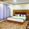 Отель Treebo Dev With Valley View, Mall Road, фото 29