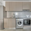 Отель Sanders Crystal - Humble 1-bdr Apt w Balcony, фото 4