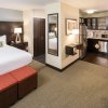 Отель Staybridge Suites Omaha West, an IHG Hotel, фото 12