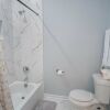 Отель Delightfully Renovated 4 Br/2 BA Near DT Riverwalk, фото 9