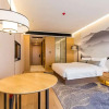 Отель Howard Johnson by Wyndham Life ZhuoYuan Ningbo, фото 17