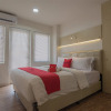 Отель RedDoorz Apartment @ Sentul Tower, фото 3