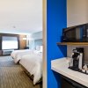 Отель Holiday Inn Express & Suites Houston NASA - Boardwalk Area, an IHG Hotel, фото 12