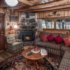 Отель Four Miles - Two Bedroom Cabin, фото 16