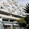 Отель On Kloof Self Catering Apartment, фото 1