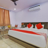 Отель Super OYO Flagship Hotel Mickey Mouse, фото 3