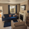 Отель Fantastic Location to Ebrington Sq and City Centre, фото 2