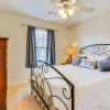 Отель Cozy Greensboro Townhome w/ Community Pool & Grill, фото 2