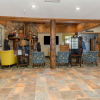 Отель White Pines Inn & Suites, фото 2