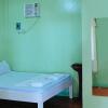 Отель RedDoorz at July's Haven Seaside Pension Camiguin, фото 10