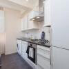 Отель Beautiful 1 Bed in the Heart of the West End, фото 3