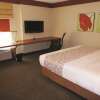 Отель La Quinta Inn & Suites by Wyndham Raleigh Cary, фото 4
