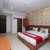 Отель OYO 10263 Hotel Grand Nishat, фото 14