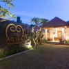 Отель De Metra Villa Ubud, фото 1