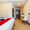 Отель Aura One Hotel by RedDoorz, фото 5
