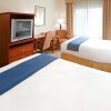 Отель Holiday Inn Express Hotel & Suites Decatur, an IHG Hotel, фото 5