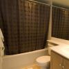 Отель Toronto Furnished Apartments, фото 9