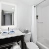 Отель Holiday Inn Express Richmond - Midtown, an IHG Hotel, фото 36