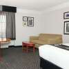 Отель La Quinta Inn & Suites by Wyndham Ontario Airport, фото 7