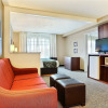 Отель Comfort Suites Airport, фото 6