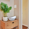 Отель Sunshine Hideaway - Large Studio - Pet Friendly, фото 9