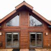 Отель Deluxe log Cabin! Pet and Motorcycle Friendly - Enjoy Nature With Family and Friends! 3 Bedroom Cabi в Теллико-Плейнсе