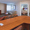Отель Candlewood Suites Wichita Falls at Maurine Street, an IHG Hotel, фото 5