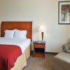 Отель Holiday Inn Express Hotel & Suites Fairfield - North, an IHG Hotel, фото 4