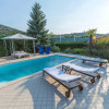 Отель Luxurious Villa in Sibenik With Swimming Pool, фото 12
