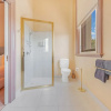 Отель Clocktower Suites, фото 31