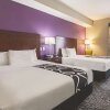Отель La Quinta Inn & Suites by Wyndham Fresno Northwest, фото 30