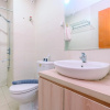 Отель Nice And Comfort 2Br Apartment At Woodland Park Residence, фото 8