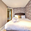 Отель Stunning And Modern 3Bedroom Mews House With Parking, фото 14