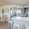 Отель Cast A Waves - Great Beach Bungalow - Close To The Gulf, фото 9